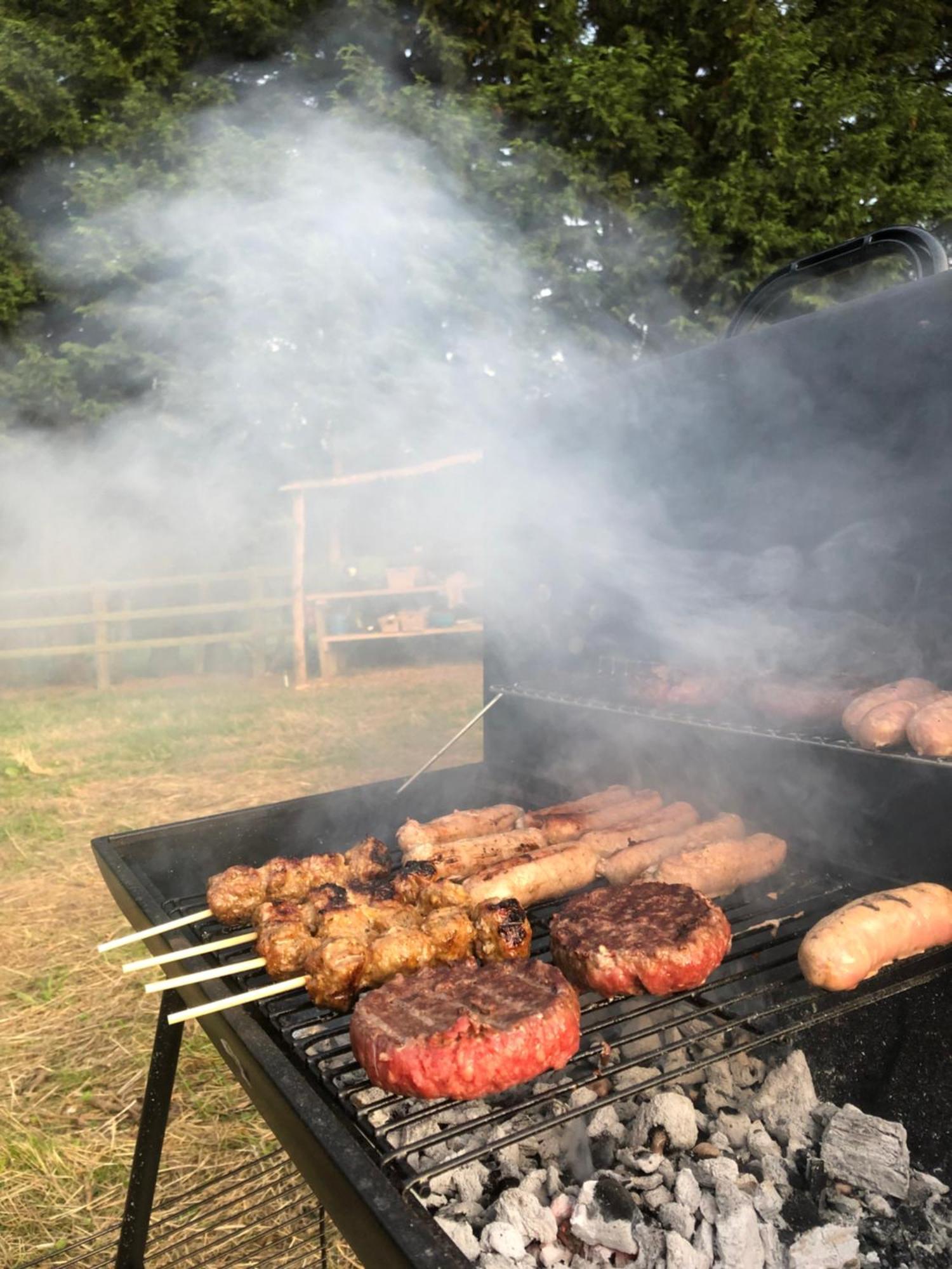 Swallows Oast Glamping Sedlescombe Dış mekan fotoğraf
