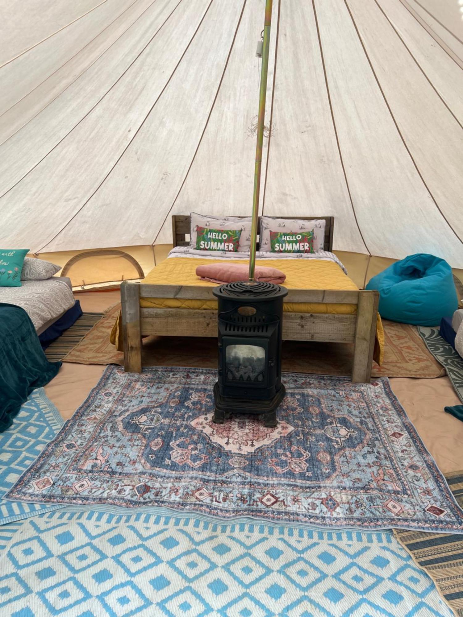 Swallows Oast Glamping Sedlescombe Dış mekan fotoğraf